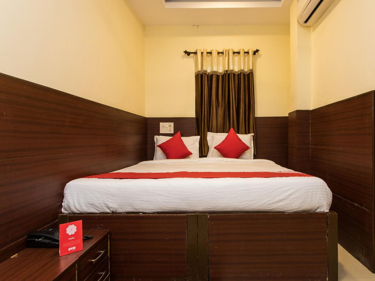 Oyo 11945 Hotel Glory Palace Indore Exteriör bild